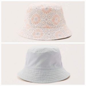 Abercrombie and Fitch Reversible Bucket hat New